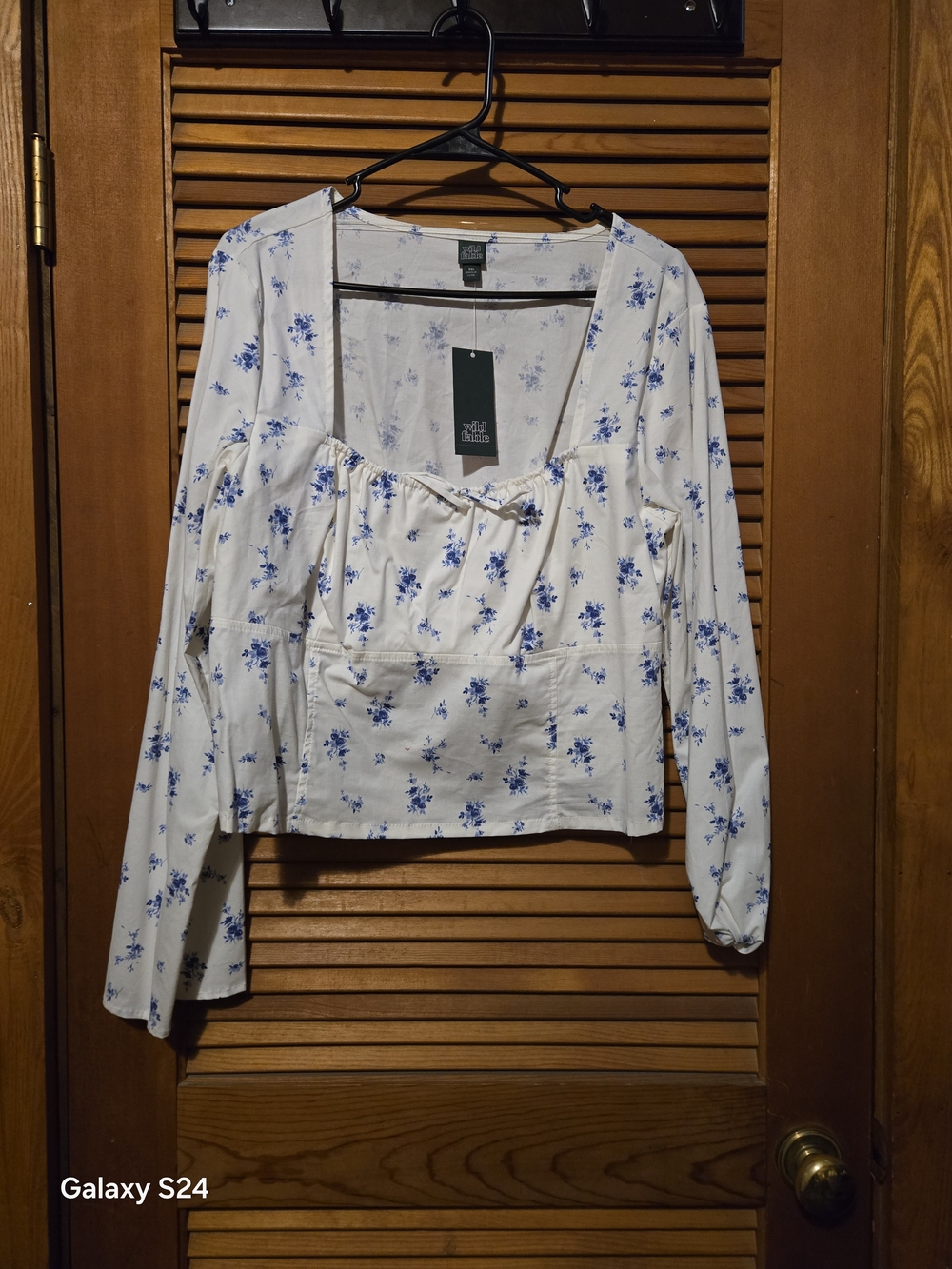 wild fable White Blue Floral Square-Neck Long Sleeve Peplum Top